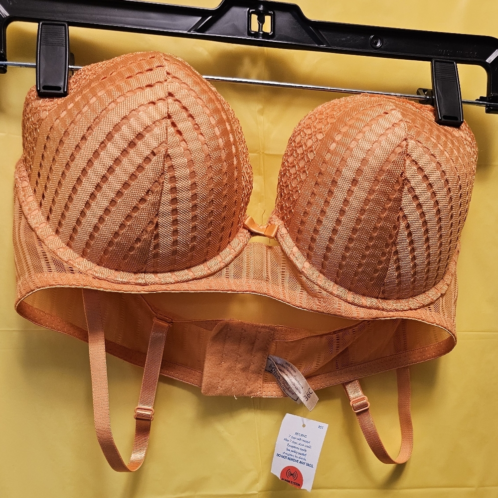 BLACK FUCHSIA woman's Bra peach size 36C